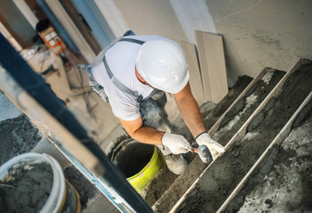 Best Concrete Pool Decks in El Paso, IL